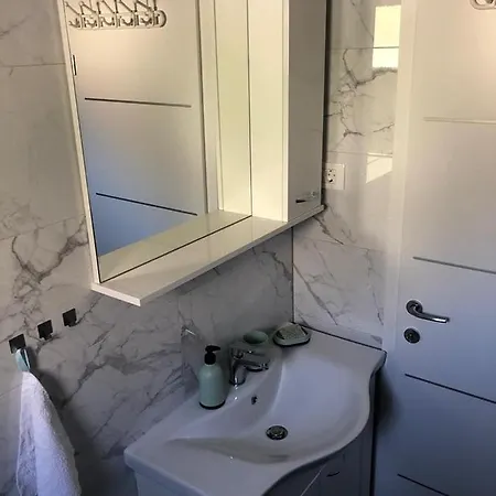 Mir Apartment