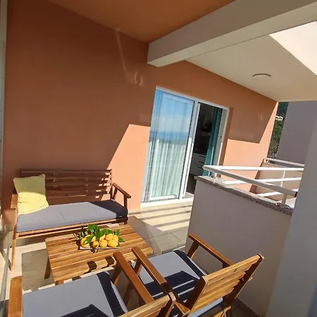 Mir Apartment