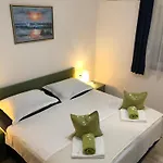 شقة Mir ماكارسكا