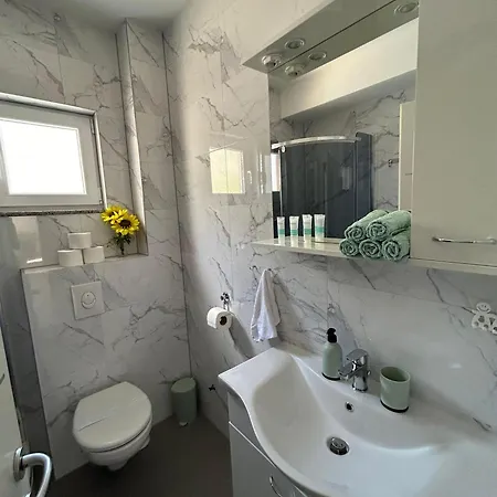 Mir Apartman
